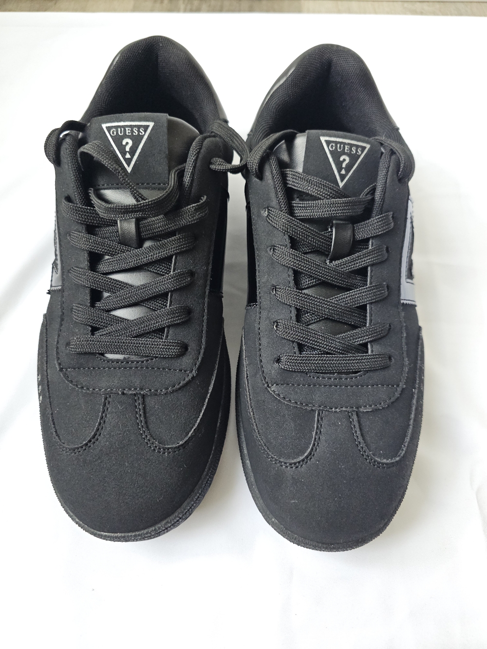 GUESS Men's Black Casual Lace-Up Sneakers